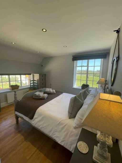 Appartement The Coach House à Alderbury Extérieur photo